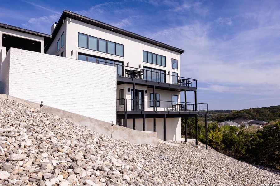 Exterior details and patio area of a home in , Kerrville (Image 4).