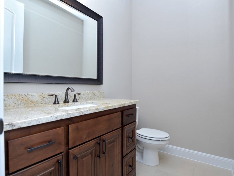 Representative interior finishes for a home built from the San Simeon II by Giddens Homes in Clearwater Ranch, Liberty Hill (Image 21).