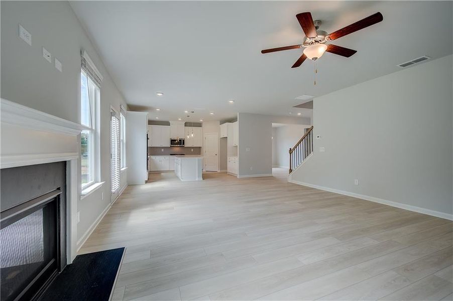 Spacious, unfurnished interior of a new home in Abbotts Crossing, Conyers (Image 26).