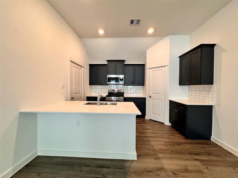 Furnished interior view inside a new home in Santa Fe, Cleveland (Image 6).