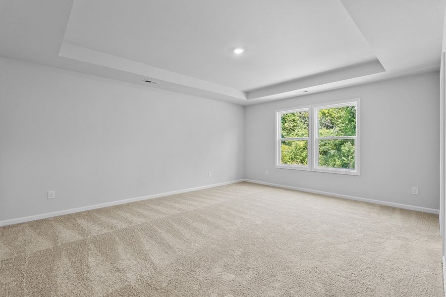 Spacious, unfurnished interior of a new home in Hanes Lake, Winston-Salem (Image 23). Spacious, unfurnished interior of a new home in Hanes Lake, Winston-Salem (Image 23).
