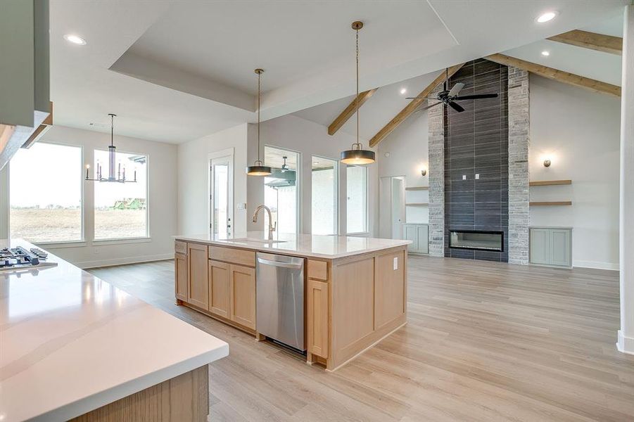 Furnished interior view inside a new home in , Waxahachie (Image 5).
