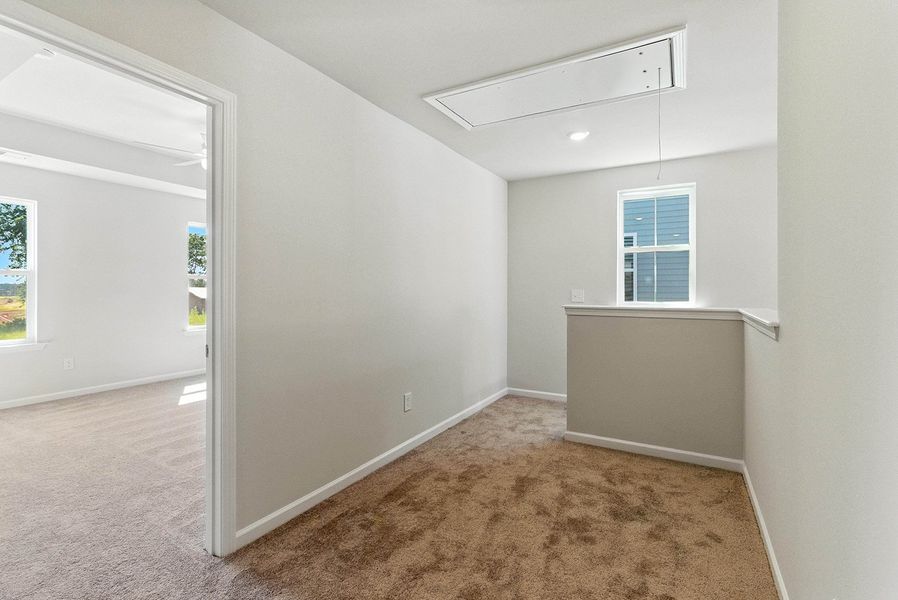 Spacious, unfurnished interior of a new home in Landmark Commons, Boiling Springs (Image 15).