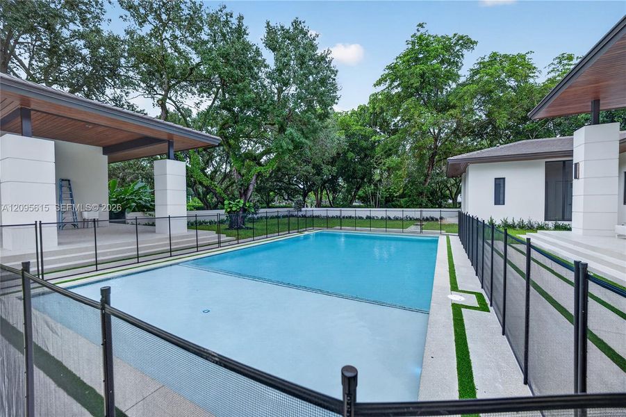 Exterior details and patio area of a home in , Miami (Image 4).