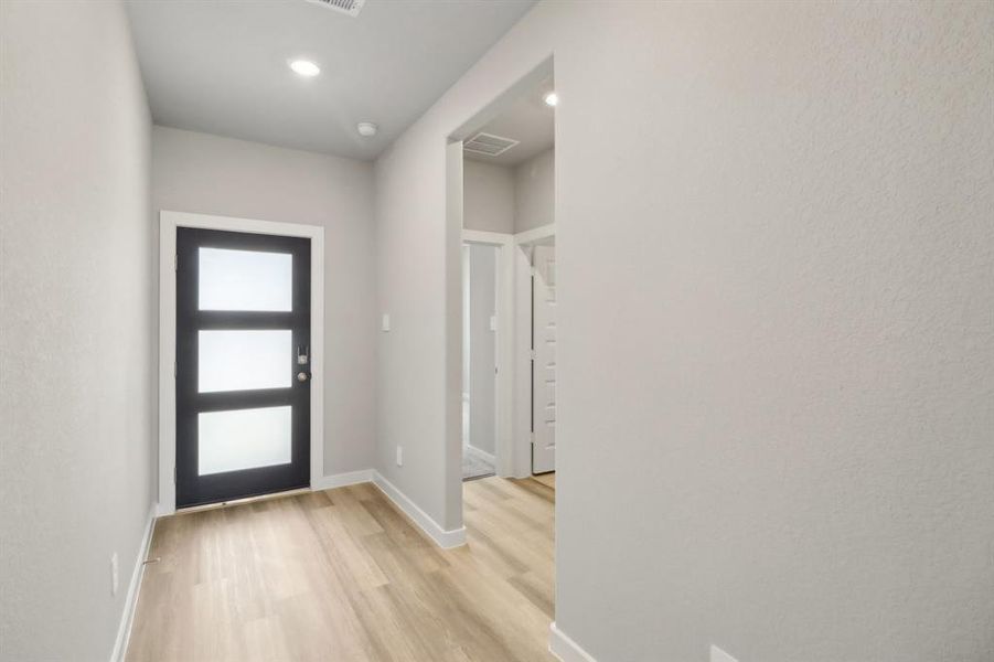 Photo is not of the actual home but is an inspirational photo of builder’s model home and may depict options, furnishings, and/or decorator features that are not included. Photo is not of the actual home but is an inspirational photo of builder’s model home and may depict options, furnishings, and/or decorator features that are not included.