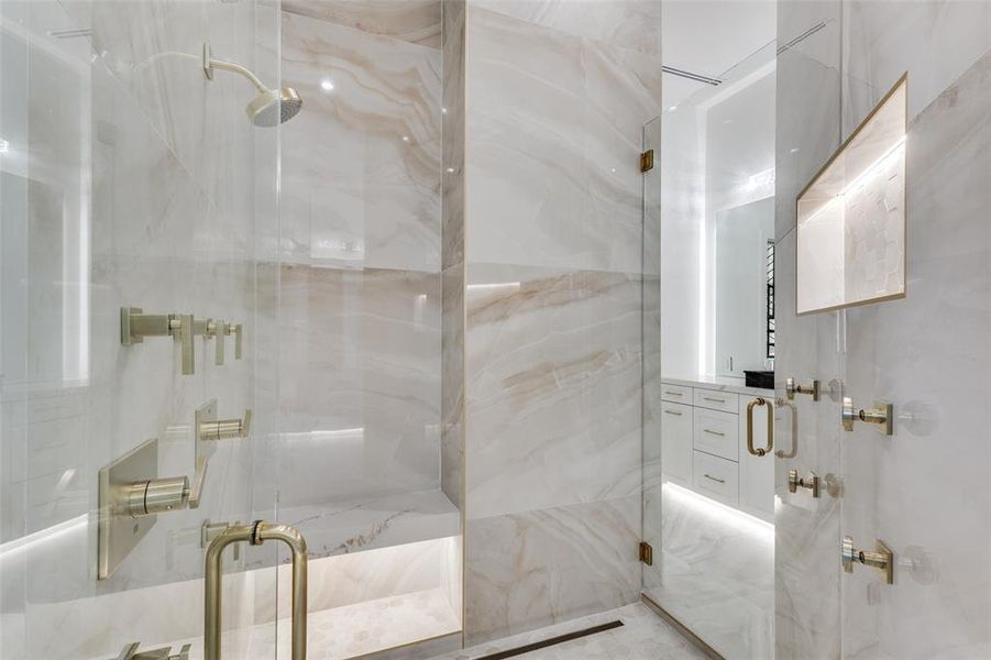 Image 38 of a home in .