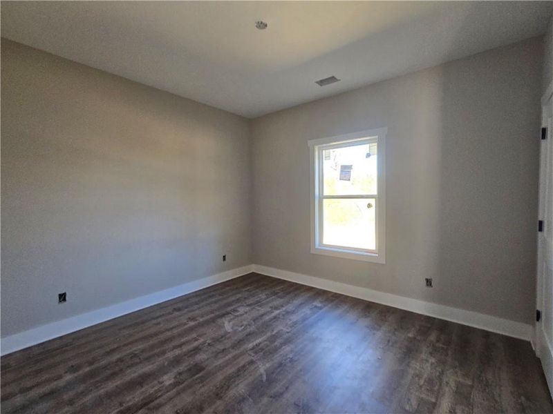 Spacious, unfurnished interior of a new home in , Lavonia (Image 7).