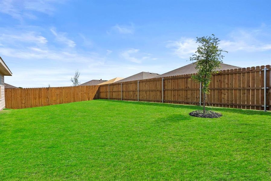 Exterior details and patio area of a home in , Fort Worth (Image 4). Exterior details and patio area of a home in , Fort Worth (Image 4).