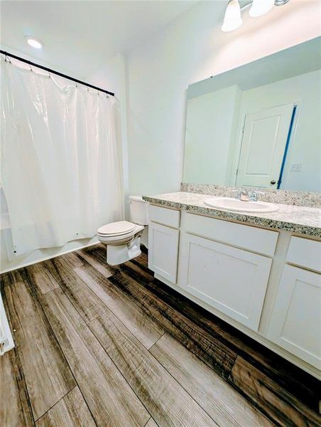 Furnished interior view inside a new home in Tyson Townhomes, Zephyrhills (Image 11). Furnished interior view inside a new home in Tyson Townhomes, Zephyrhills (Image 11).