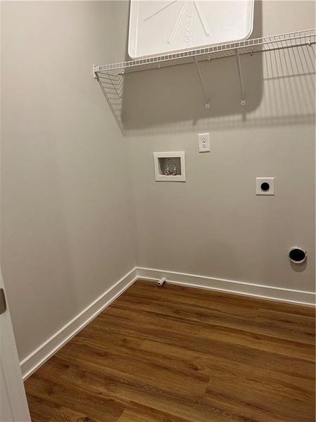 Image 68 of a home in .