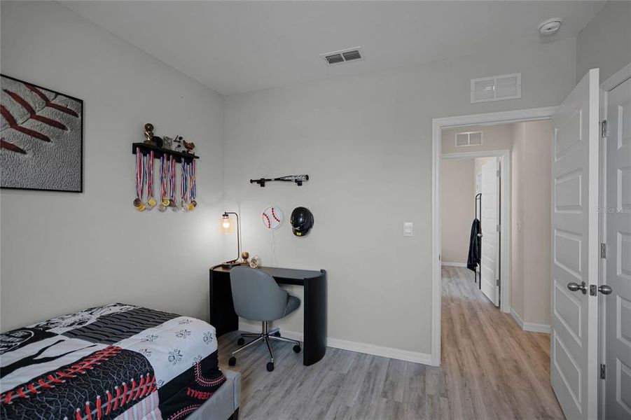 Furnished interior view inside a new home in , Winter Haven (Image 31).