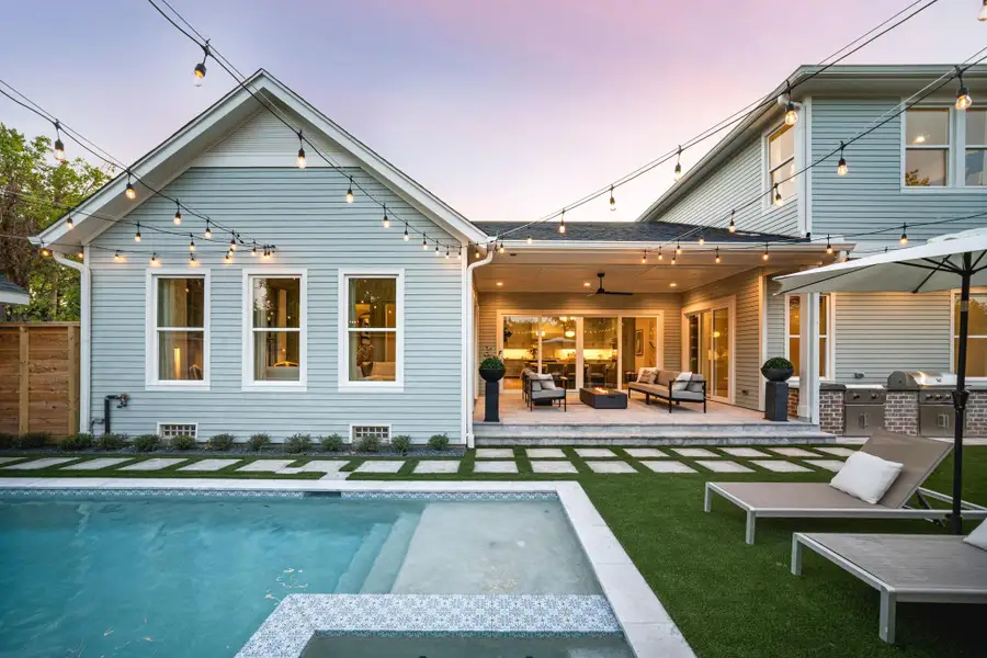 Front exterior of a new home in , Houston, TX, highlighting curb appeal (Image 2). Front exterior of a new home in , Houston, TX, highlighting curb appeal (Image 2).