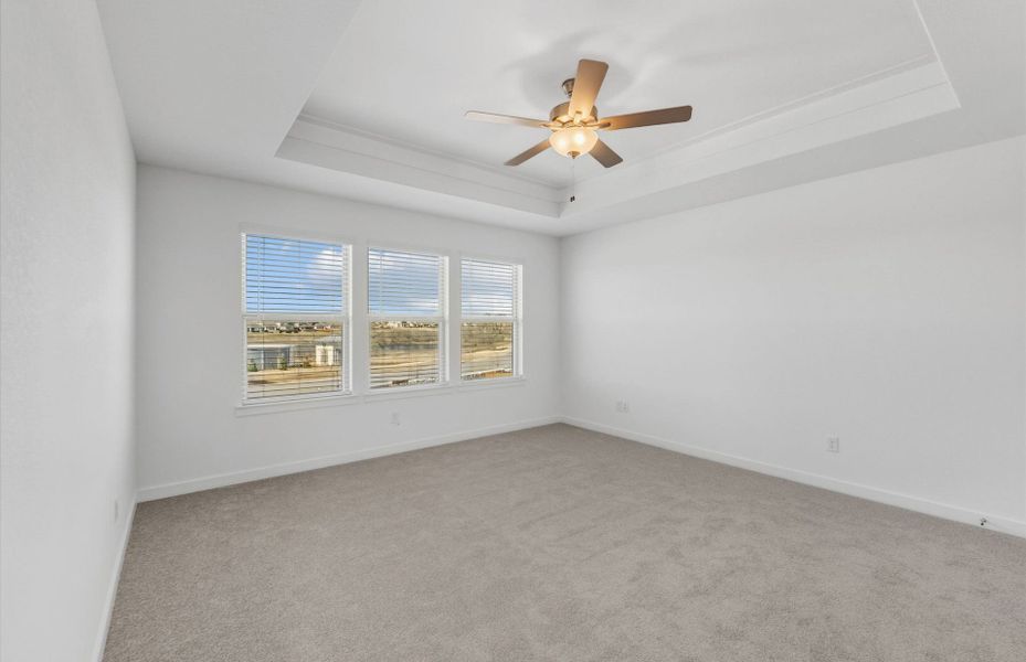 Spacious, unfurnished interior of a new home in Santa Rita Ranch, Liberty Hill (Image 36).