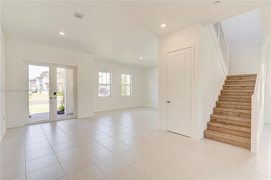 Spacious, unfurnished interior of a new home in , Davie (Image 42). Spacious, unfurnished interior of a new home in , Davie (Image 42).
