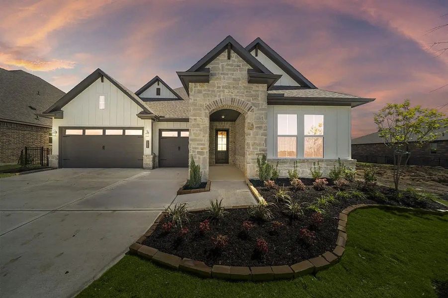 Furnished interior view inside a new home in Chambers Creek, Willis (Image 18).