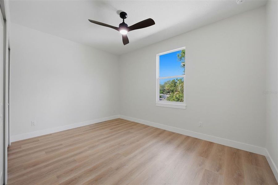 Spacious, unfurnished interior of a new home in , Tampa (Image 23).
