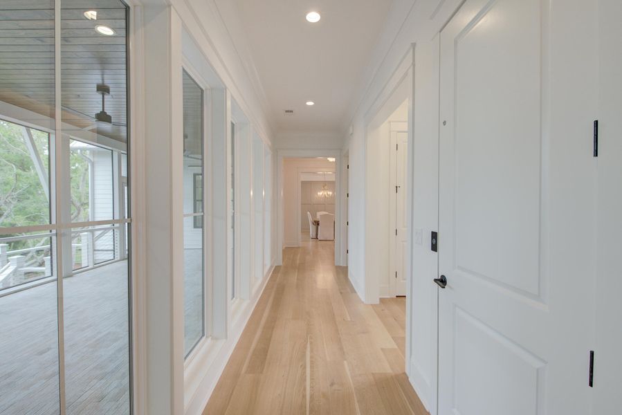 Spacious, unfurnished interior of a new home in Daniel Island Park, Charleston (Image 70).