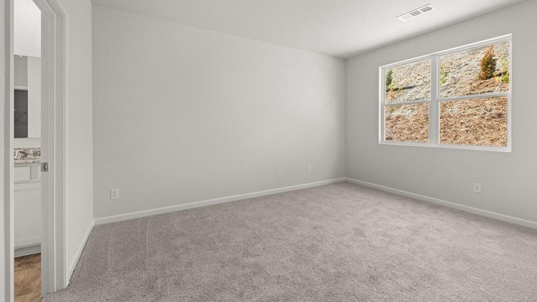 Spacious, unfurnished interior of a new home in Parkside at Carter Grove, Cartersville (Image 19).
