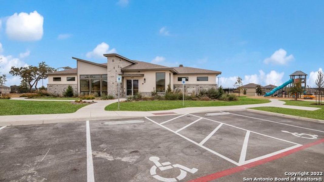 Community amenities in Riverstone at Westpointe, San Antonio (Image 41).