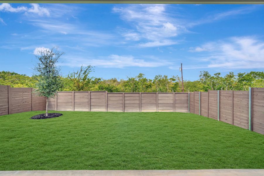 Exterior details and patio area of a home in Double Creek Crossing, Round Rock (Image 4). Exterior details and patio area of a home in Double Creek Crossing, Round Rock (Image 4).