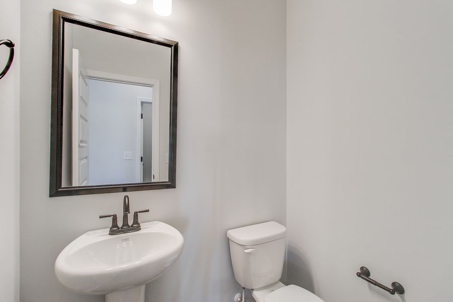 Furnished interior view inside a new home in Pebble Branch, Chapin (Image 11).