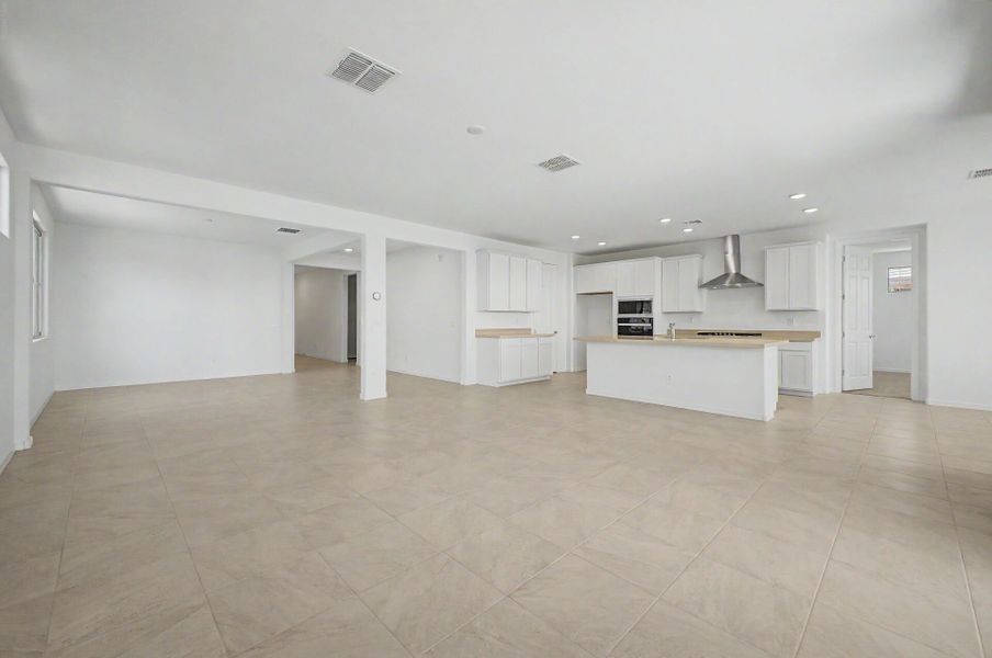 Spacious, unfurnished interior of a new home in Las Ventanas, Goodyear (Image 12). Spacious, unfurnished interior of a new home in Las Ventanas, Goodyear (Image 12).