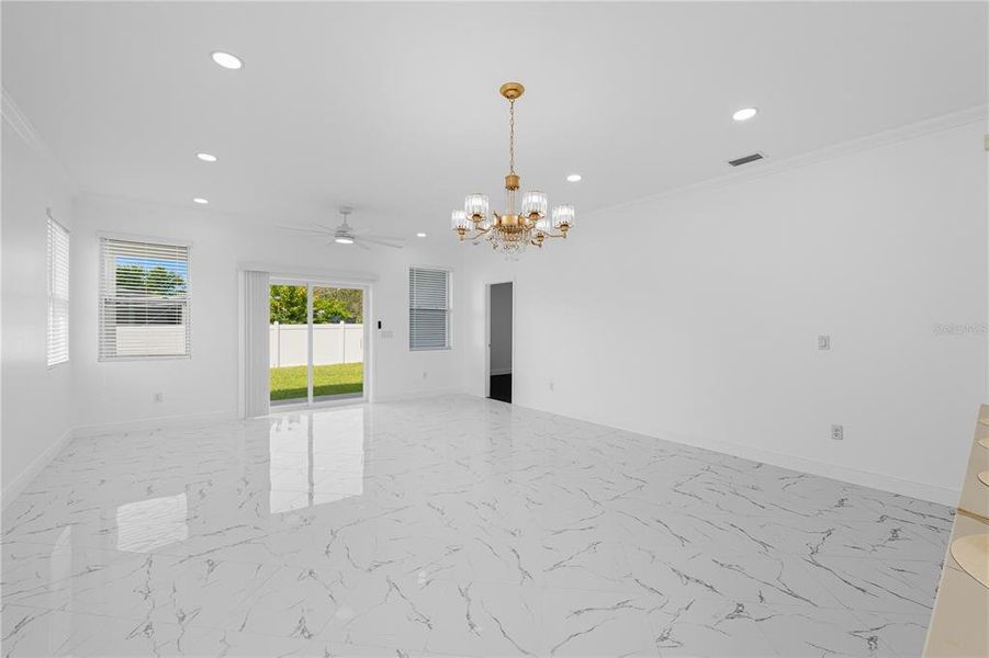 Spacious, unfurnished interior of a new home in , Tampa (Image 30).