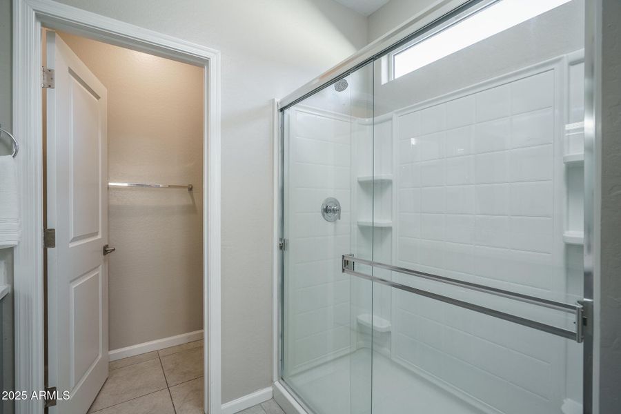 13) PRIMARY BATH 13) PRIMARY BATH