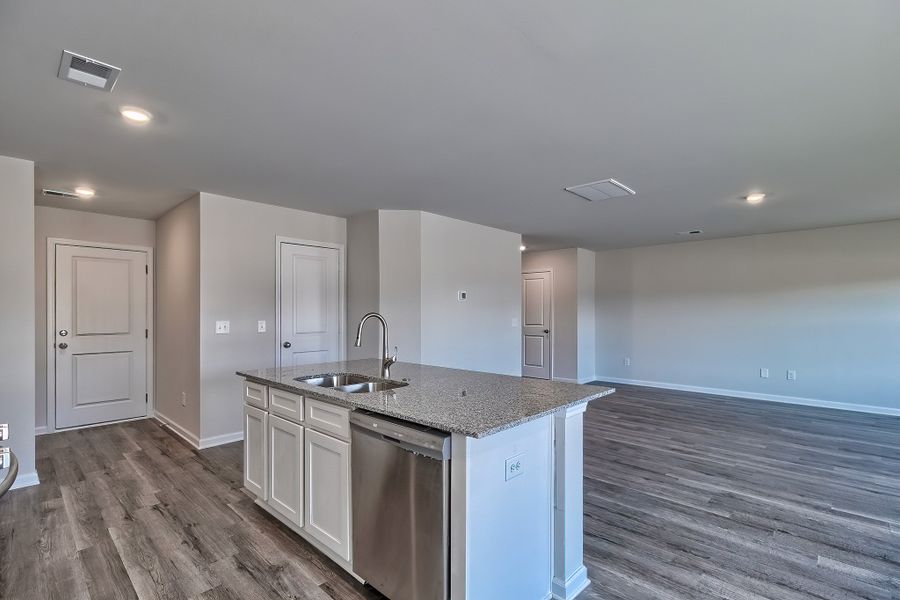 Representative furnished interior of a home built from the Cypress by McGuinn Homes in Hidden Hills, Laurens (Image 11). Representative furnished interior of a home built from the Cypress by McGuinn Homes in Hidden Hills, Laurens (Image 11).