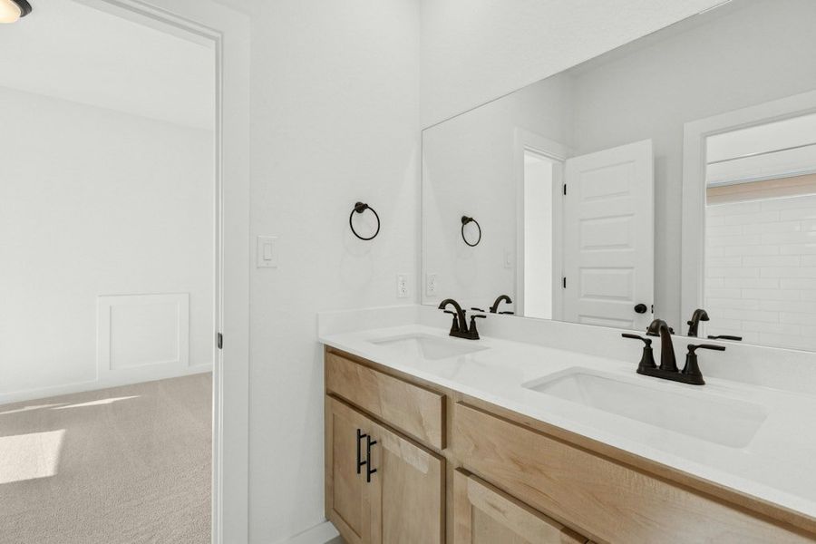 Furnished interior view inside a new home in University Heights, Round Rock (Image 15).