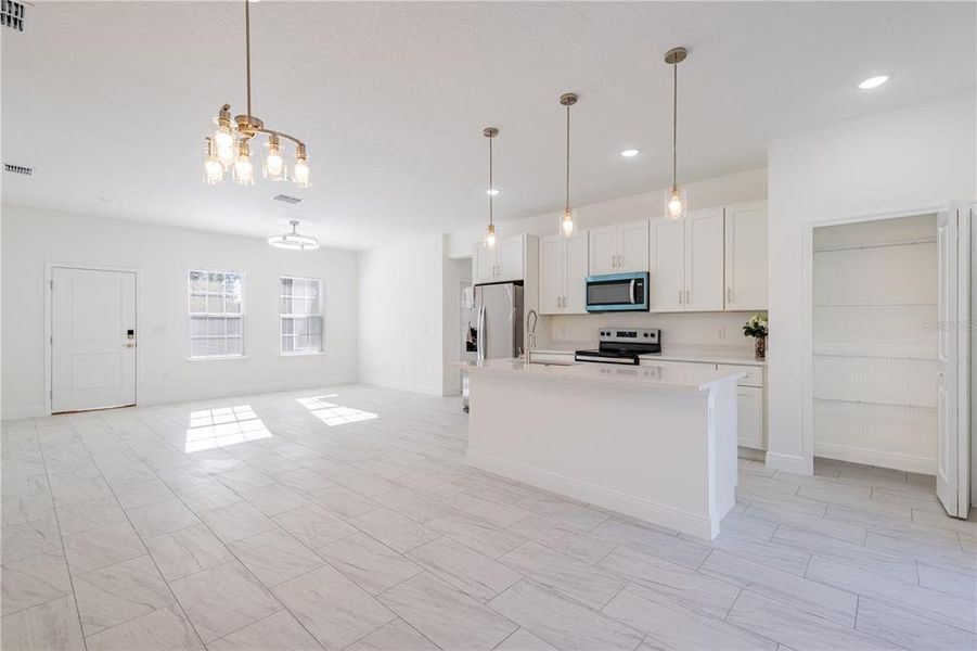 Image 42 of a home in .