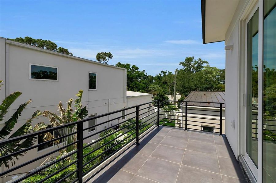 Exterior details and patio area of a home in , Sarasota (Image 26).