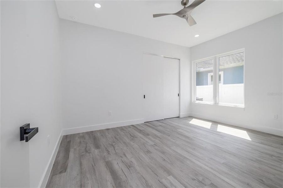 Spacious, unfurnished interior of a new home in , Palm Coast (Image 25).