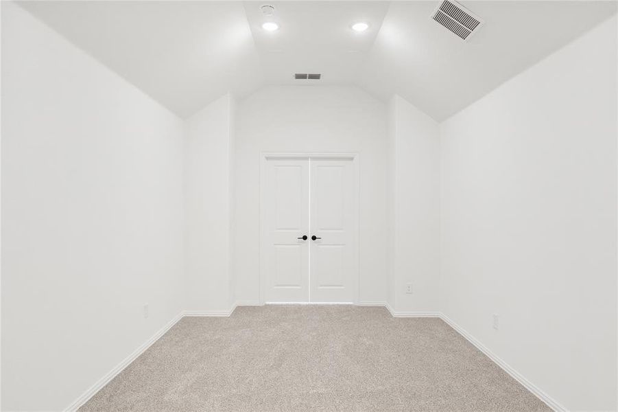 Spacious, unfurnished interior of a new home in West Crossing, Anna (Image 29). Spacious, unfurnished interior of a new home in West Crossing, Anna (Image 29).