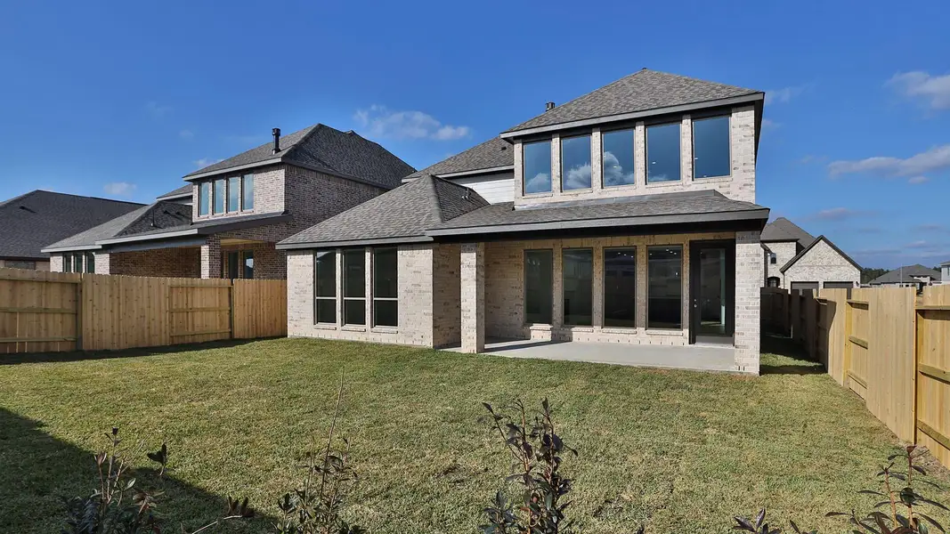 Exterior details and patio area of a home in Escondido 50', Magnolia (Image 3).
