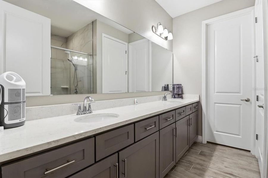 Furnished interior view inside a new home in , Homosassa (Image 13).