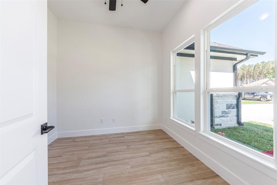 Spacious, unfurnished interior of a new home in , Dayton (Image 37).
