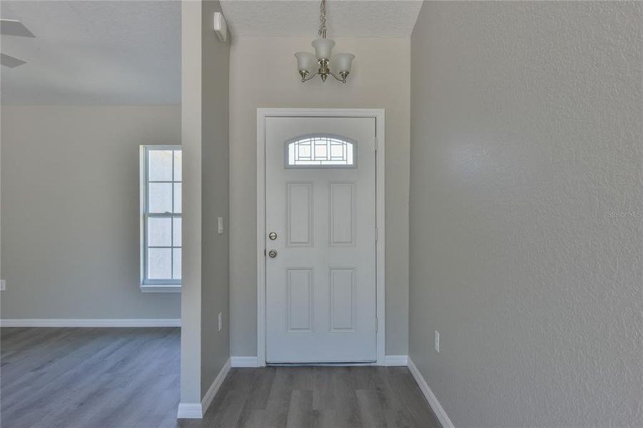 Spacious, unfurnished interior of a new home in , Ocala (Image 21).