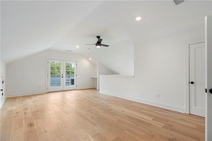 Spacious, unfurnished interior of a new home in , Atlanta (Image 56).