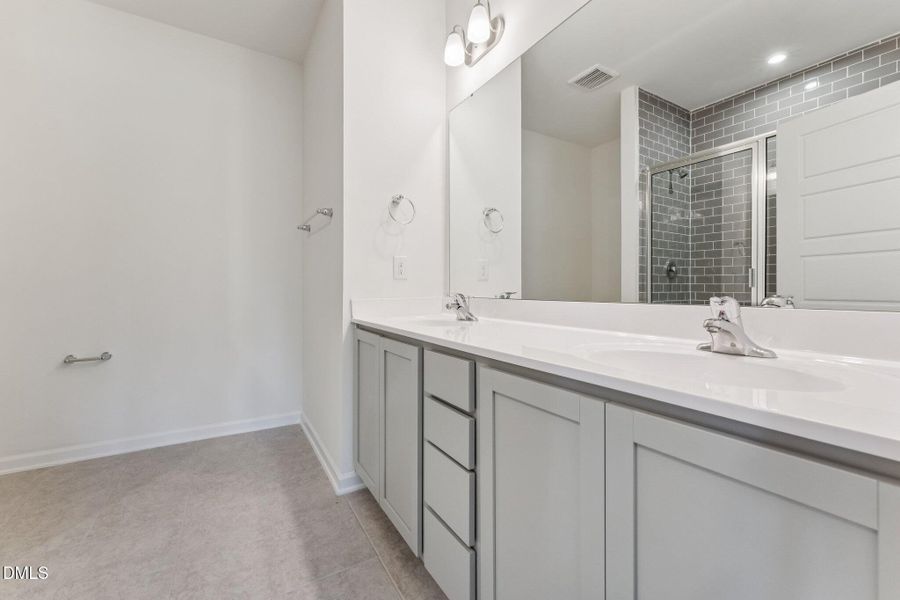 16-web-or-mls-DSC04345