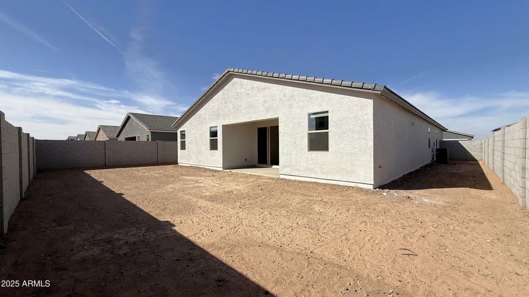 029 - Large Backyard