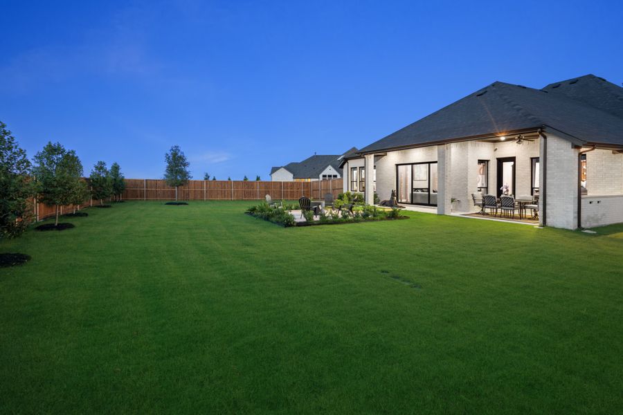 Representative exterior details of a home built from the Jackson by UnionMain Homes in Cambridge Crossing, Celina (Image 35).