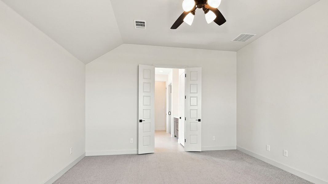 Spacious, unfurnished interior of a new home in Walsh, Fort Worth (Image 22).