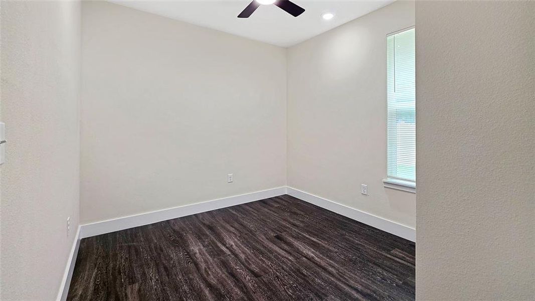 Spacious, unfurnished interior of a new home in , Mabank (Image 18).