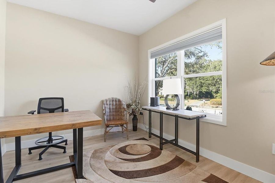 Furnished interior view inside a new home in , Lecanto (Image 17).