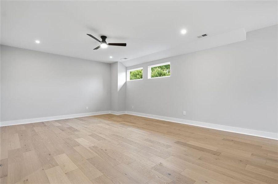 Spacious, unfurnished interior of a new home in , Gainesville (Image 25). Spacious, unfurnished interior of a new home in , Gainesville (Image 25).