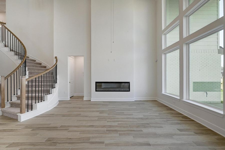 Spacious, unfurnished interior of a new home in Nolina, Georgetown (Image 19).