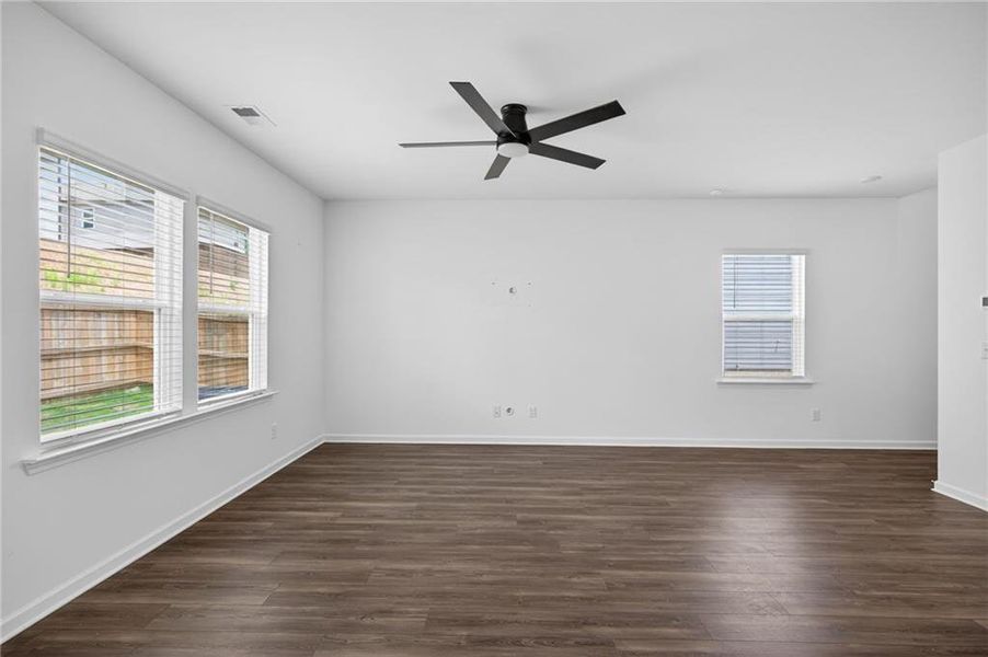 Spacious, unfurnished interior of a new home in , Union City (Image 22). Spacious, unfurnished interior of a new home in , Union City (Image 22).