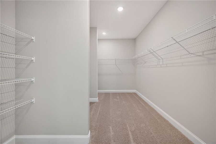 Spacious, unfurnished interior of a new home in , Hiram (Image 29).