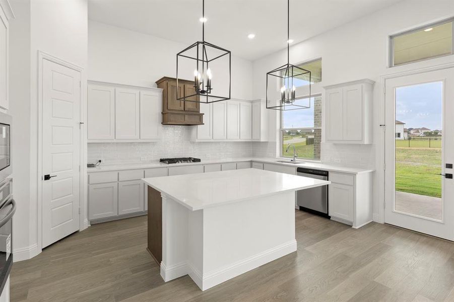 08. 4001 Tamarack - Kitchen (3) 08. 4001 Tamarack - Kitchen (3)